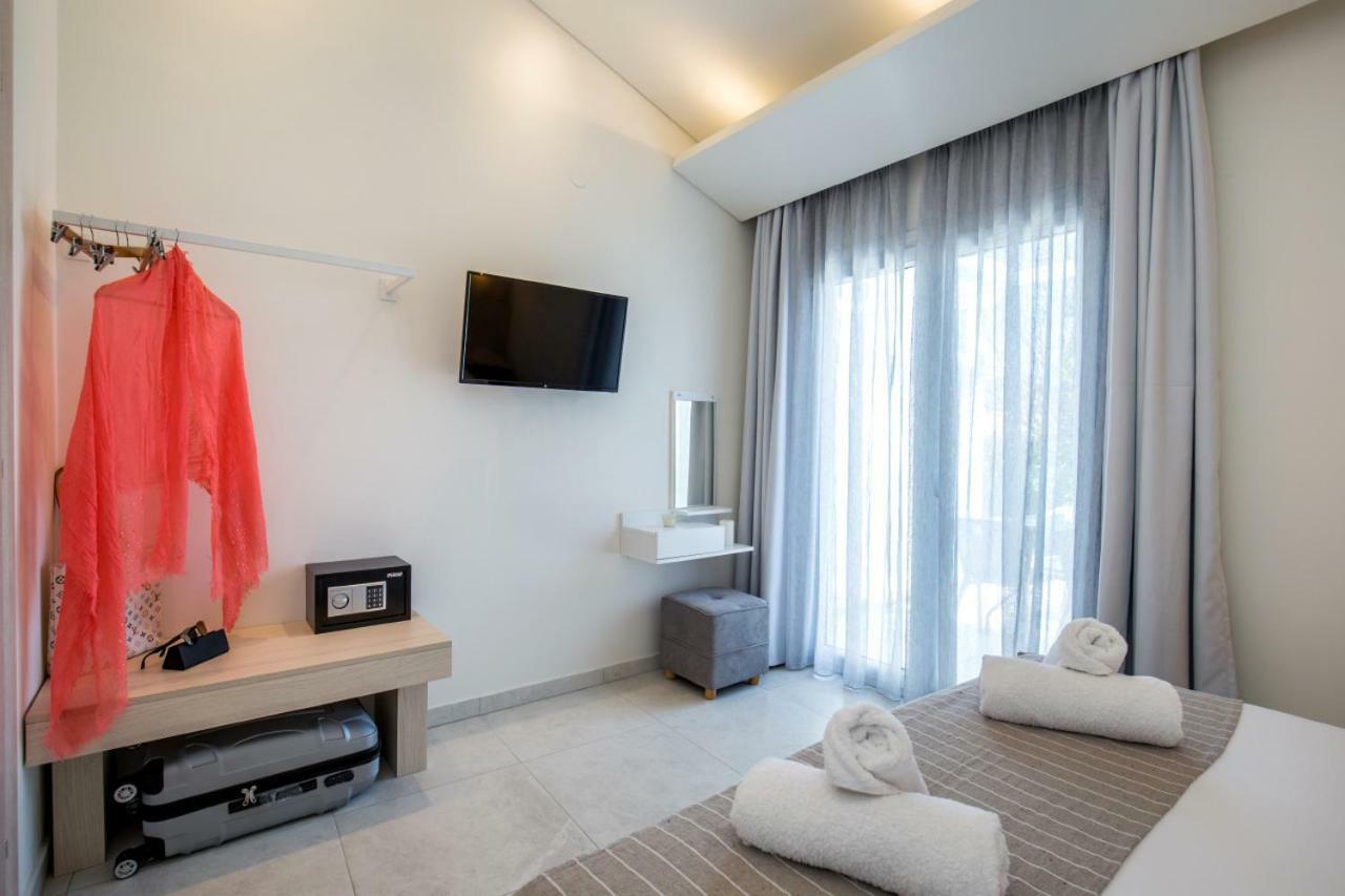 Estian Deluxe Apartment Limenaria  Bagian luar foto